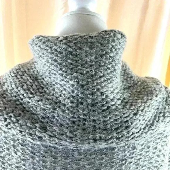 NWOT Debut Nordstrom Gray Loose Knit Crop Cowl Neck Cinch Waist Sweater Size S - Picture 9 of 12